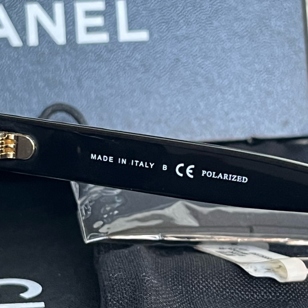 Chanel Logo Sunglasses - Picture 6 of 8